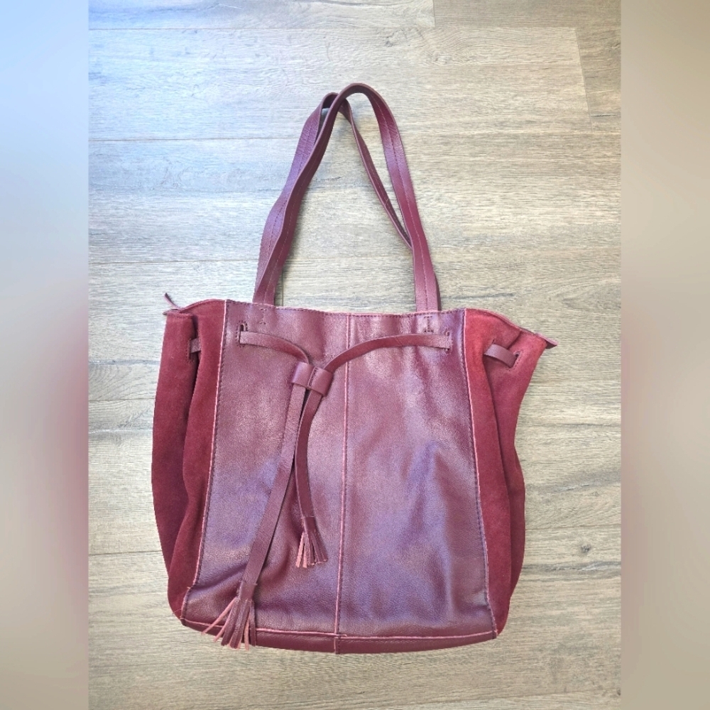 The Sak Huntley Leather Cabernet Tote Bag Boho Hippie Fall Classic Heritage